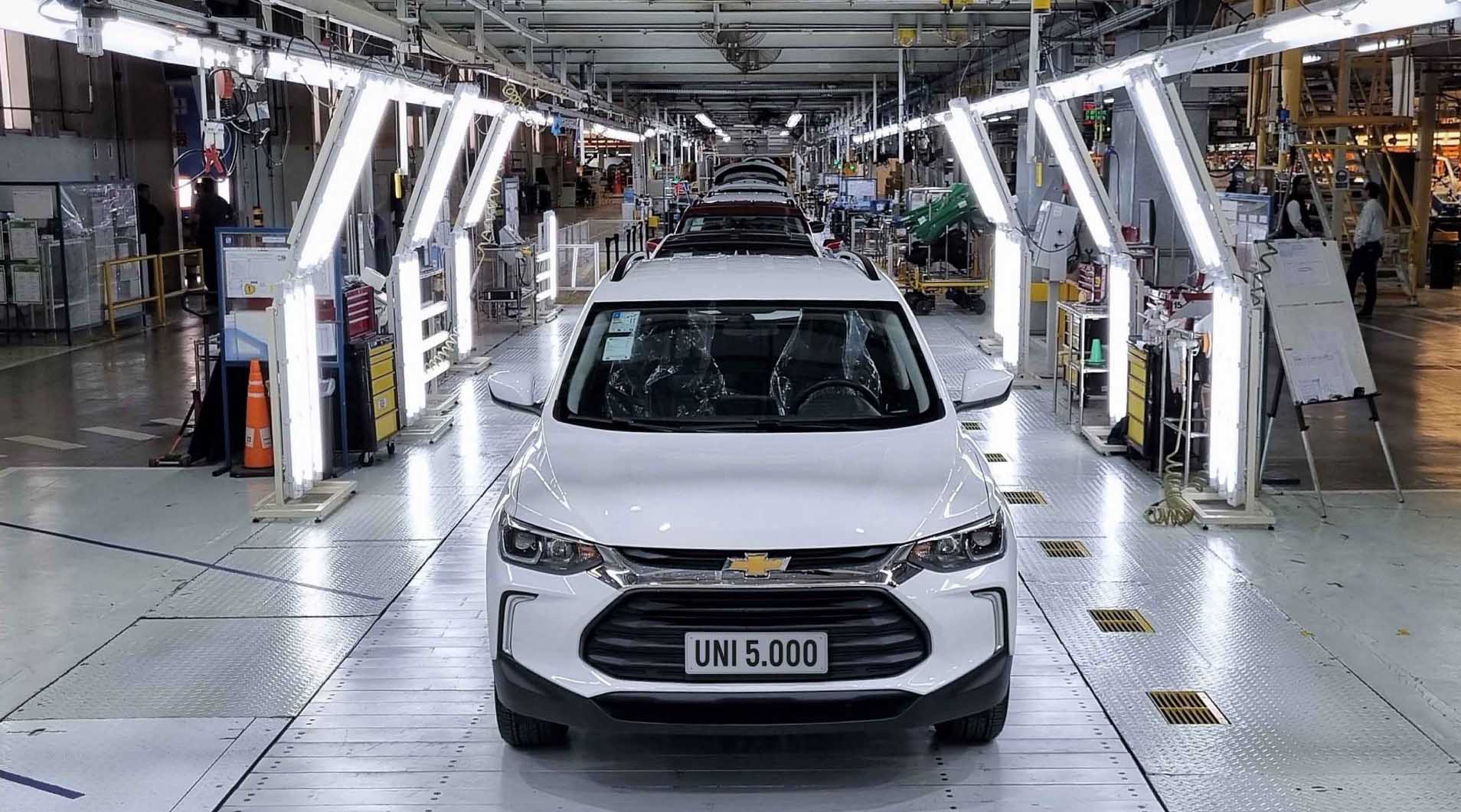 Chevrolet mejora el equipamiento de seguridad de Tracker 