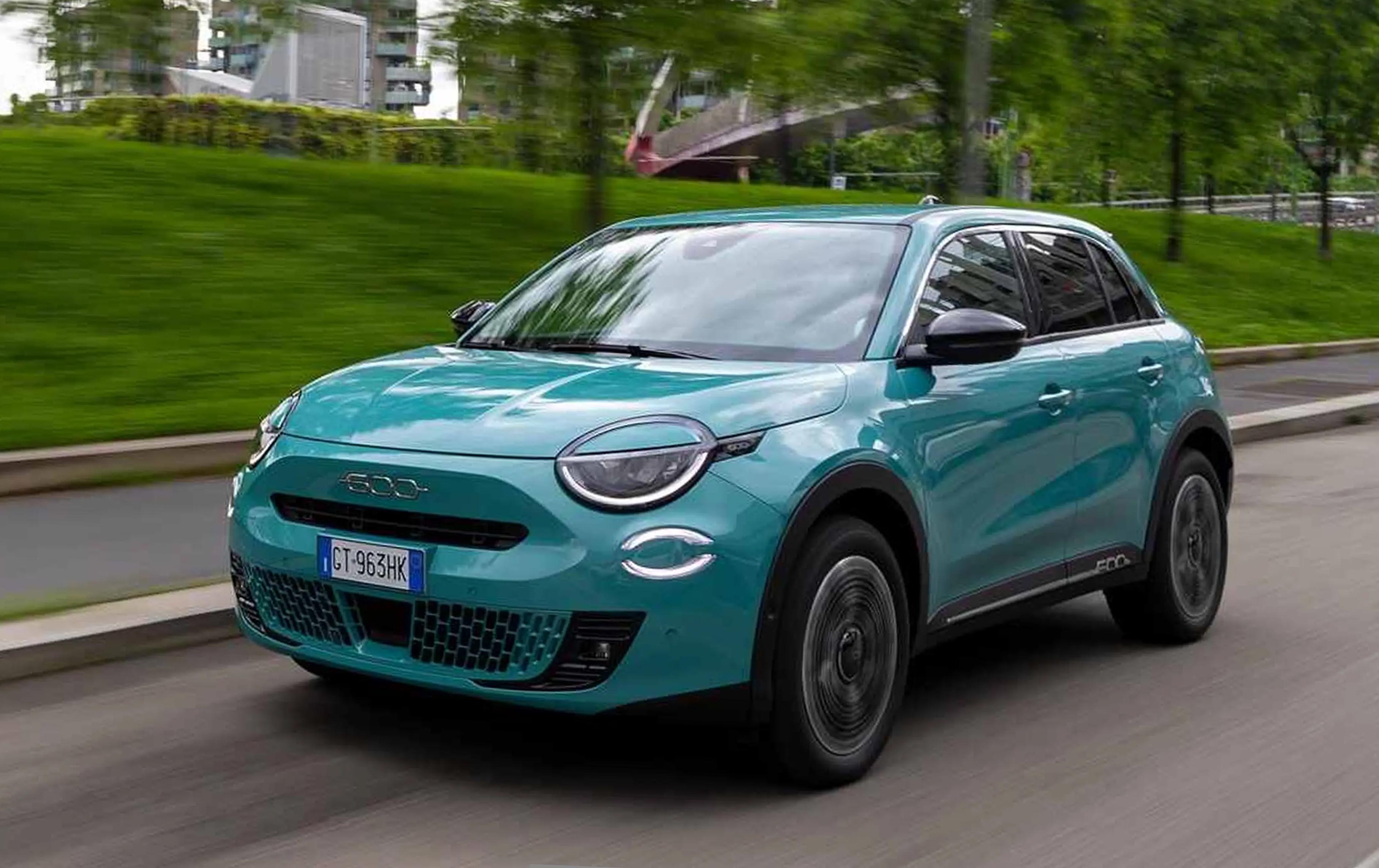 Volvió el Fiat 600, ahora híbrido